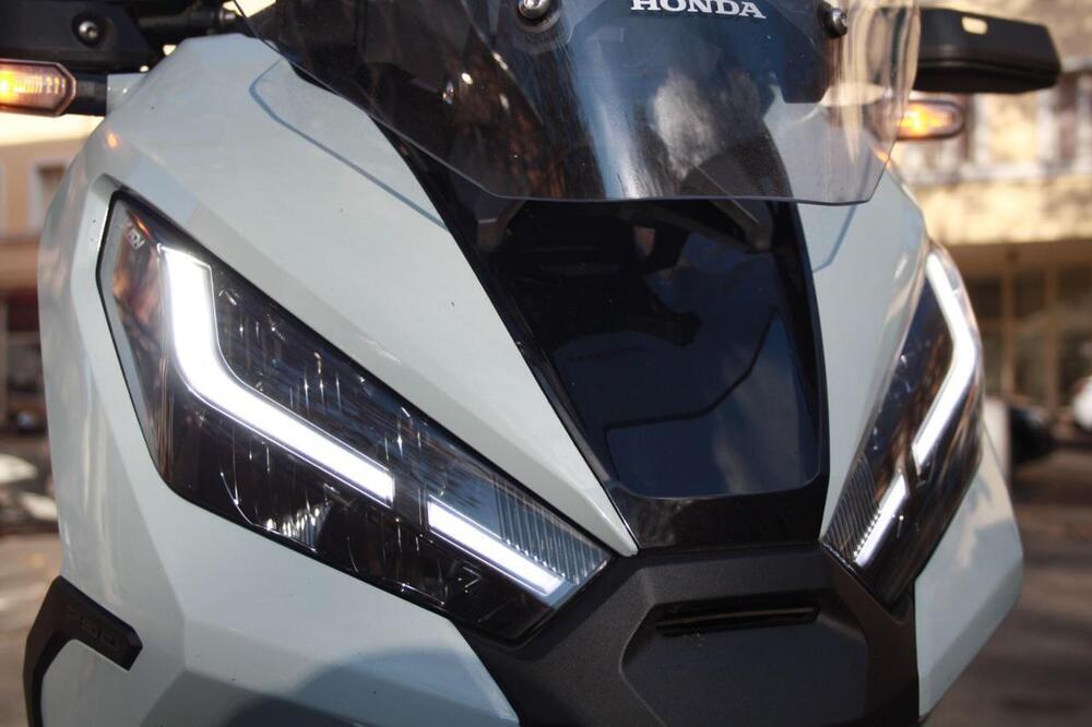 Honda X-ADV 750 DCT Adventure (2021 - 24) (49)