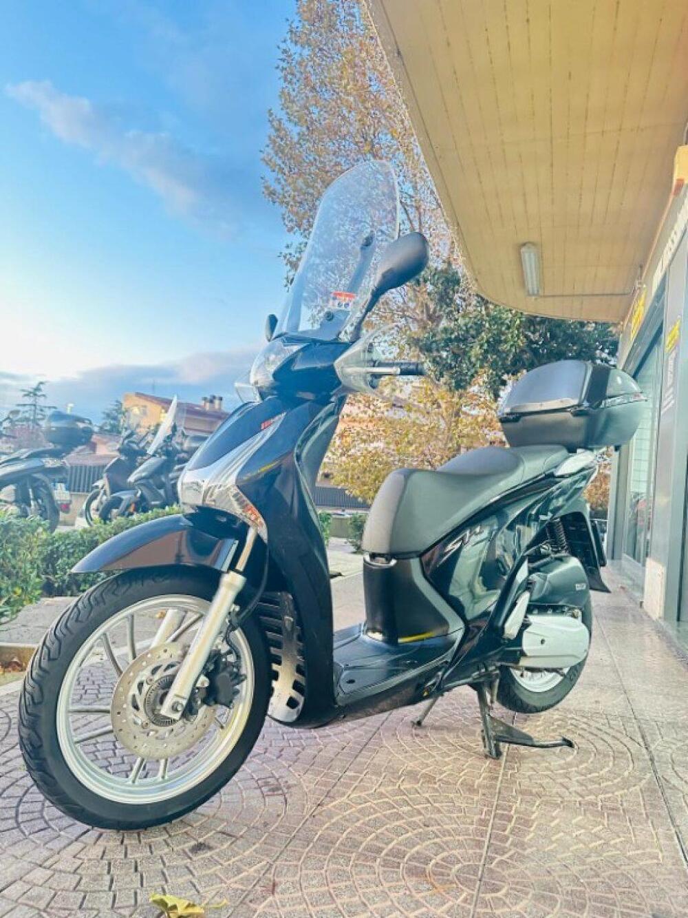 Honda SH 150 i ABS (2013 - 16) (12)