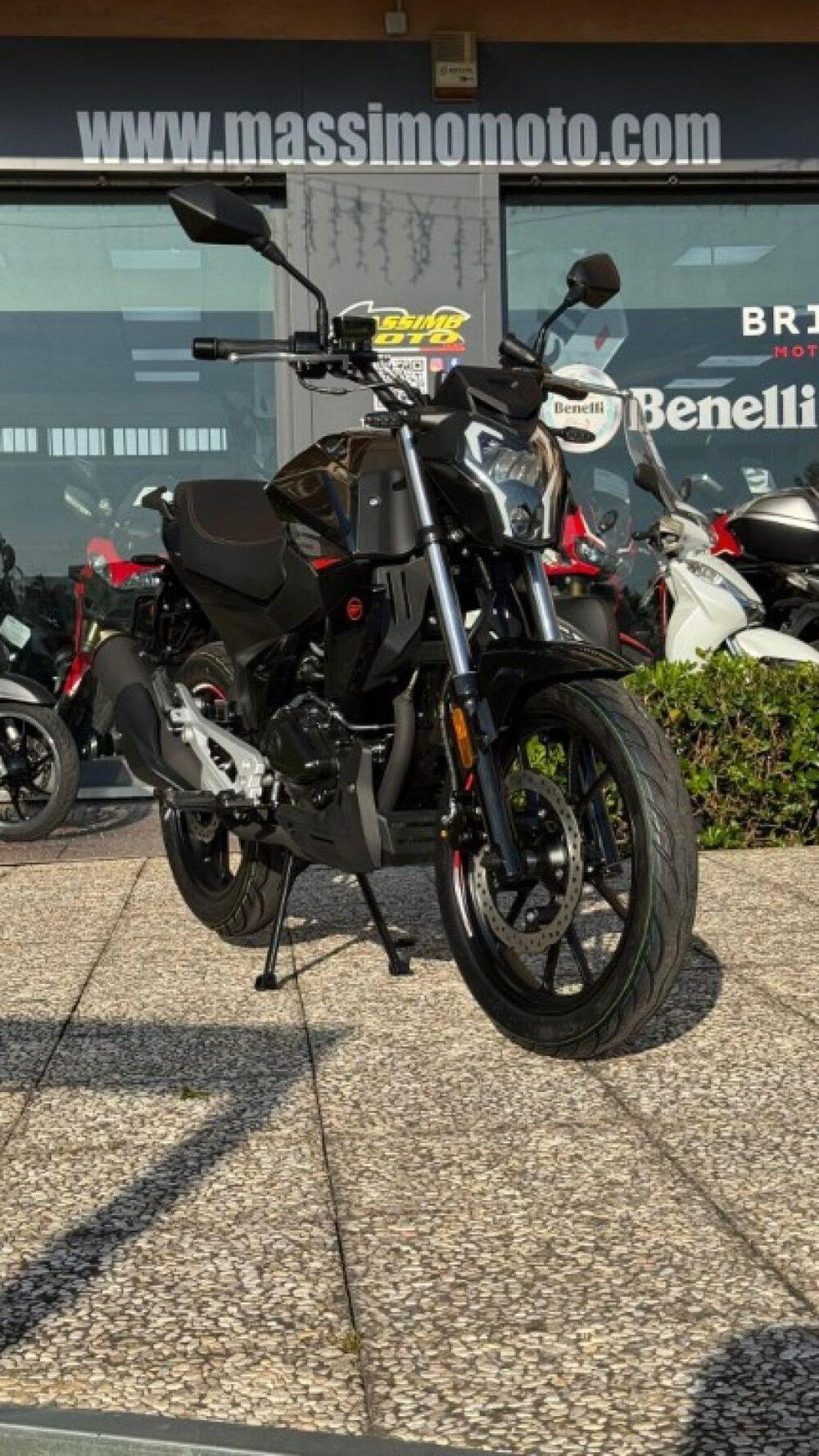 Keeway Motor RKS 125 (2025) (10)