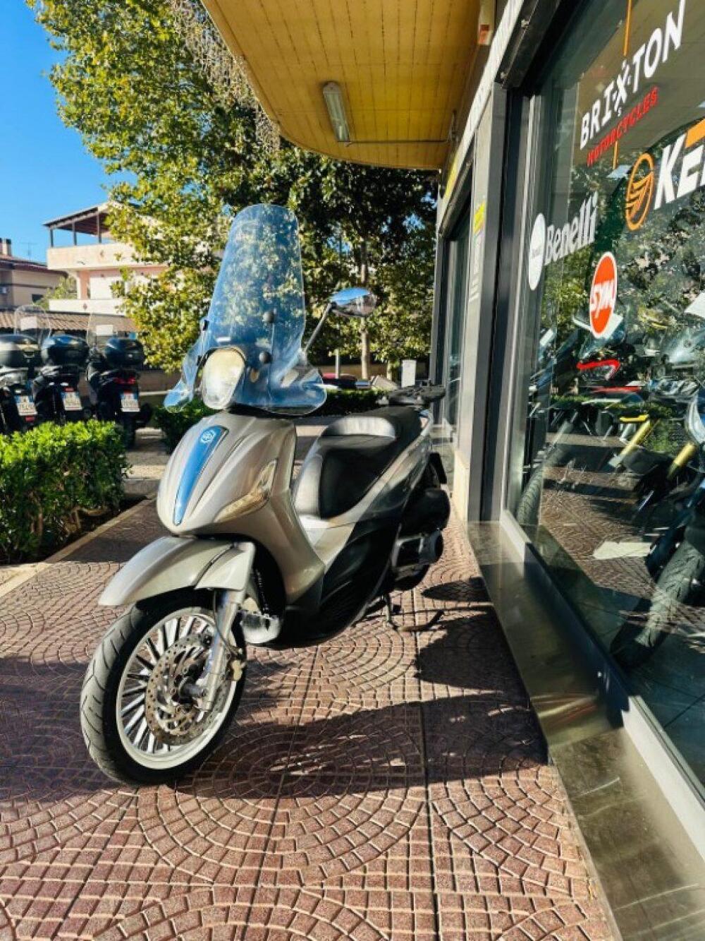 Piaggio Beverly 300 i.e. (2010 - 16) (13)