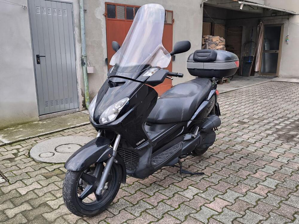 Yamaha X-Max 125 (2006 - 09) (2)