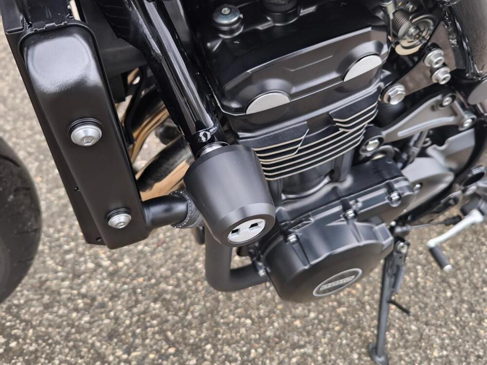 Kawasaki Z 900 RS (2022 - 25) (13)