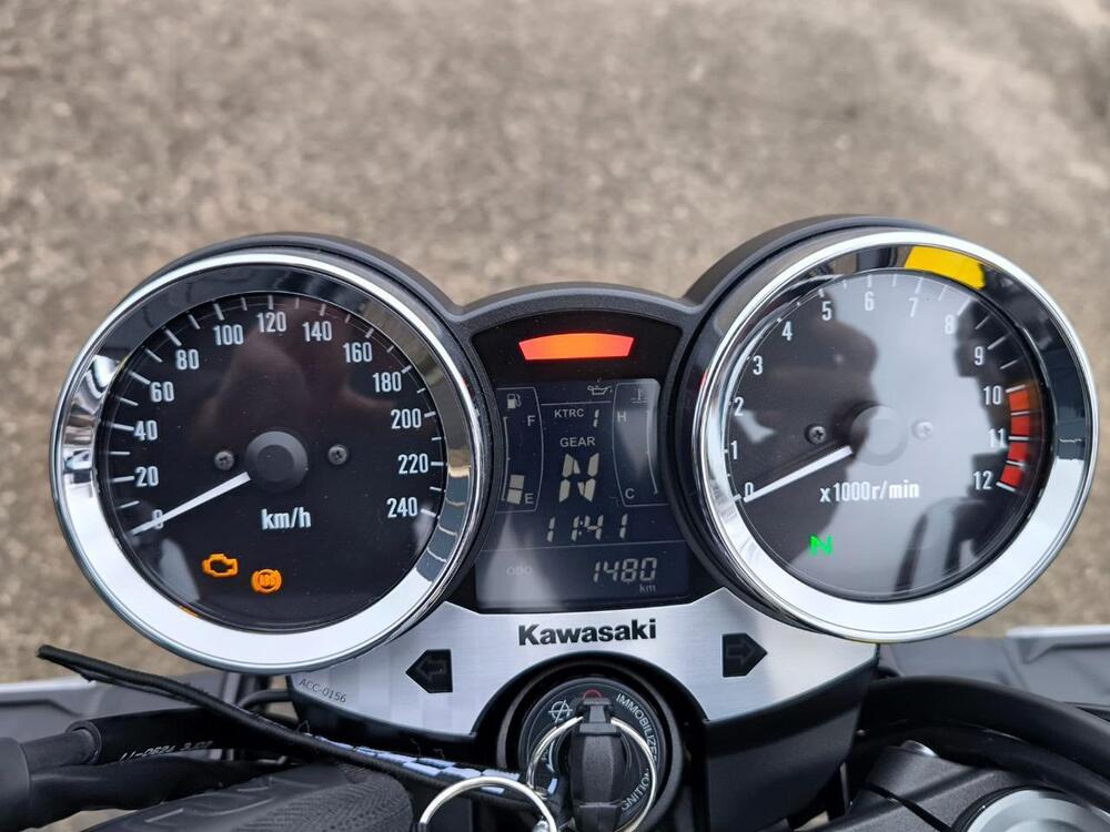 Kawasaki Z 900 RS (2022 - 25) (12)