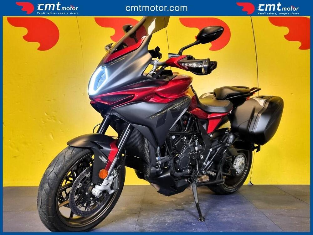 MV Agusta Turismo Veloce 800 Lusso (2021 - 22) (2)