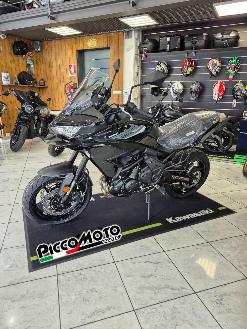 Kawasaki Versys 650 (2025 - 26) (12)