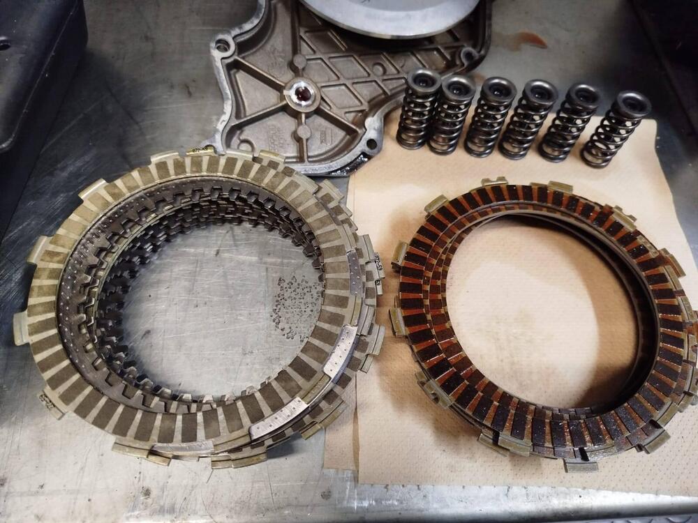 Aprilia RSV4 Factory APRC ABS (2011 - 15) (13)