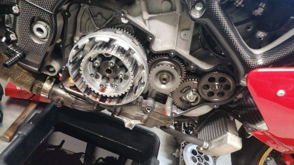 Aprilia RSV4 Factory APRC ABS (2011 - 15) (14)