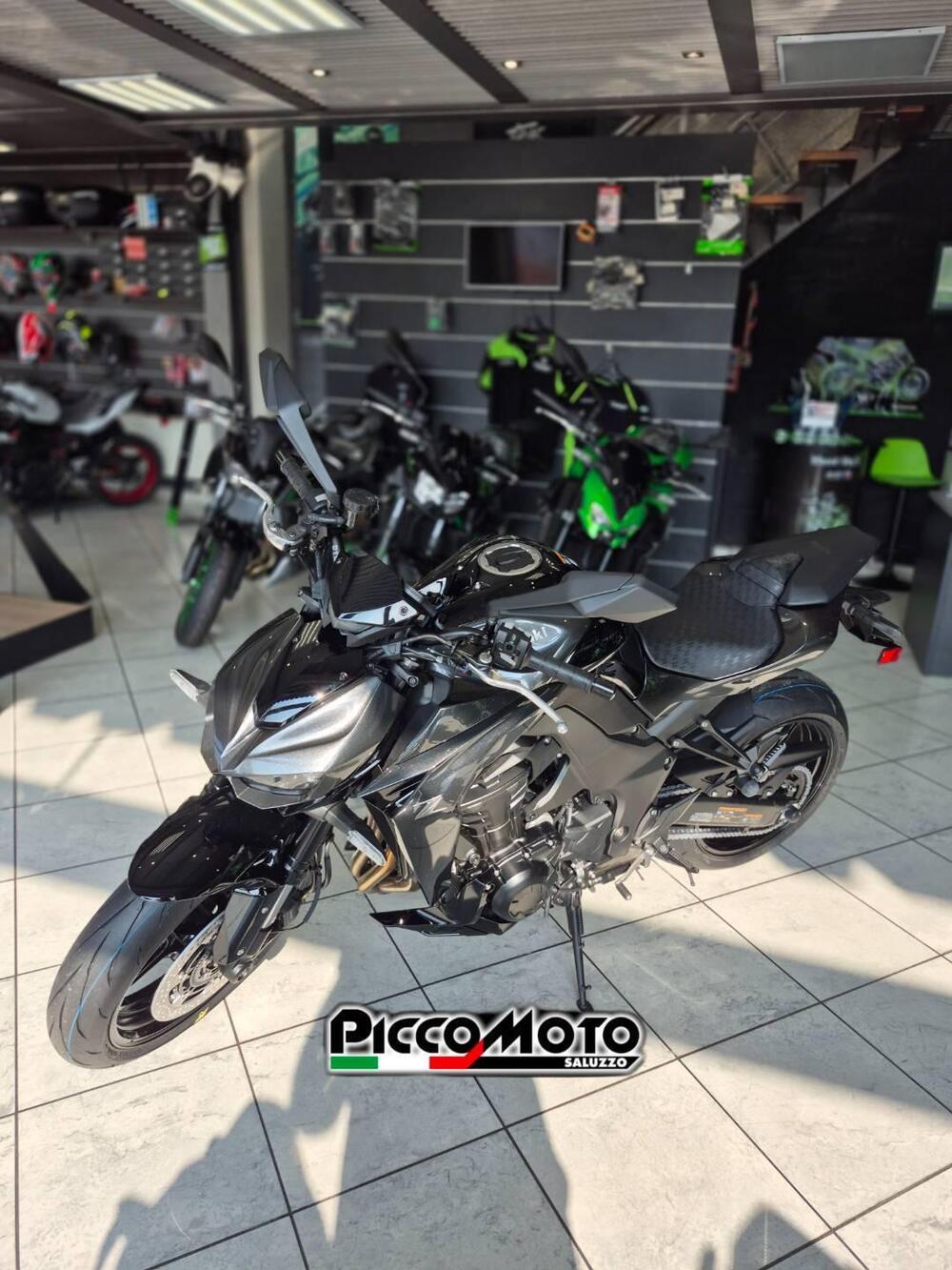 Kawasaki Z 1100 (2026) (2)