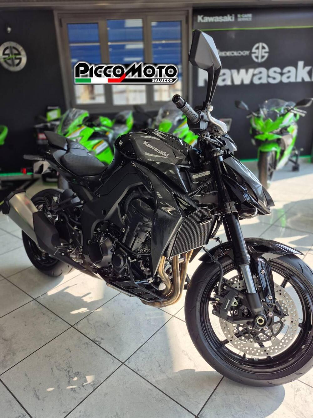 Kawasaki Z 1100 (2026) (5)