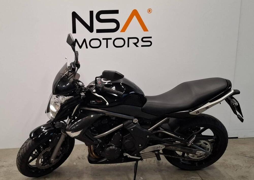 Kawasaki ER-6N (2009 - 11) (2)