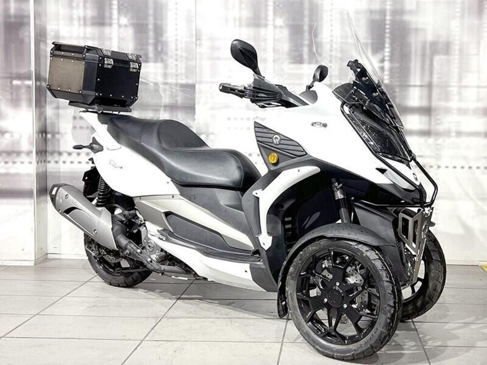 Quadro QV3 350 (2018 - 19)