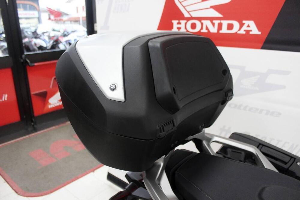 Honda X-ADV 750 DCT Travel (2021 - 24) (7)