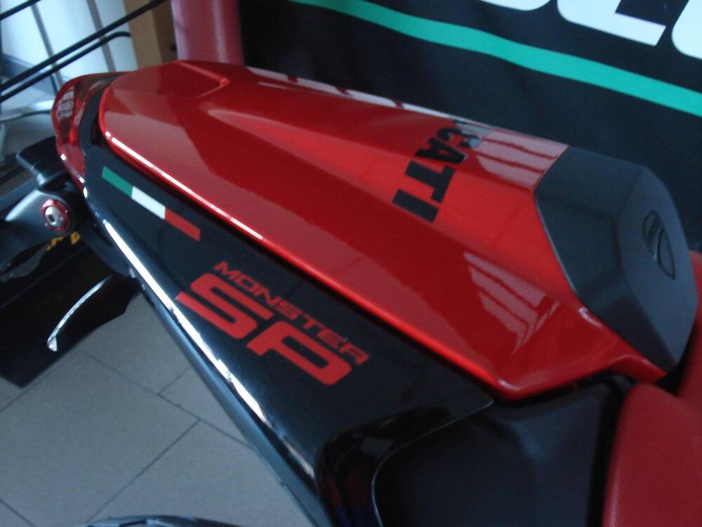 Ducati Monster 937 SP (2023 - 25) (4)