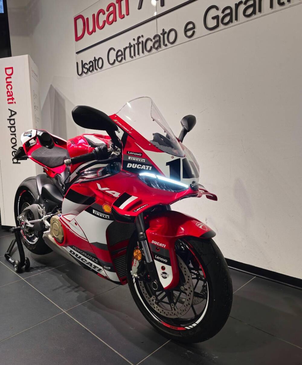 Ducati Panigale V4 (2025) (3)