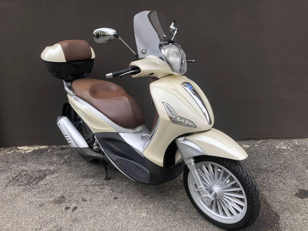 Piaggio Beverly 300 i.e. (2010 - 16)