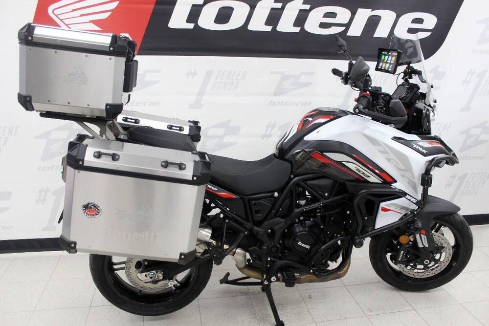 Benelli TRK 702 (2023 - 25) (2)