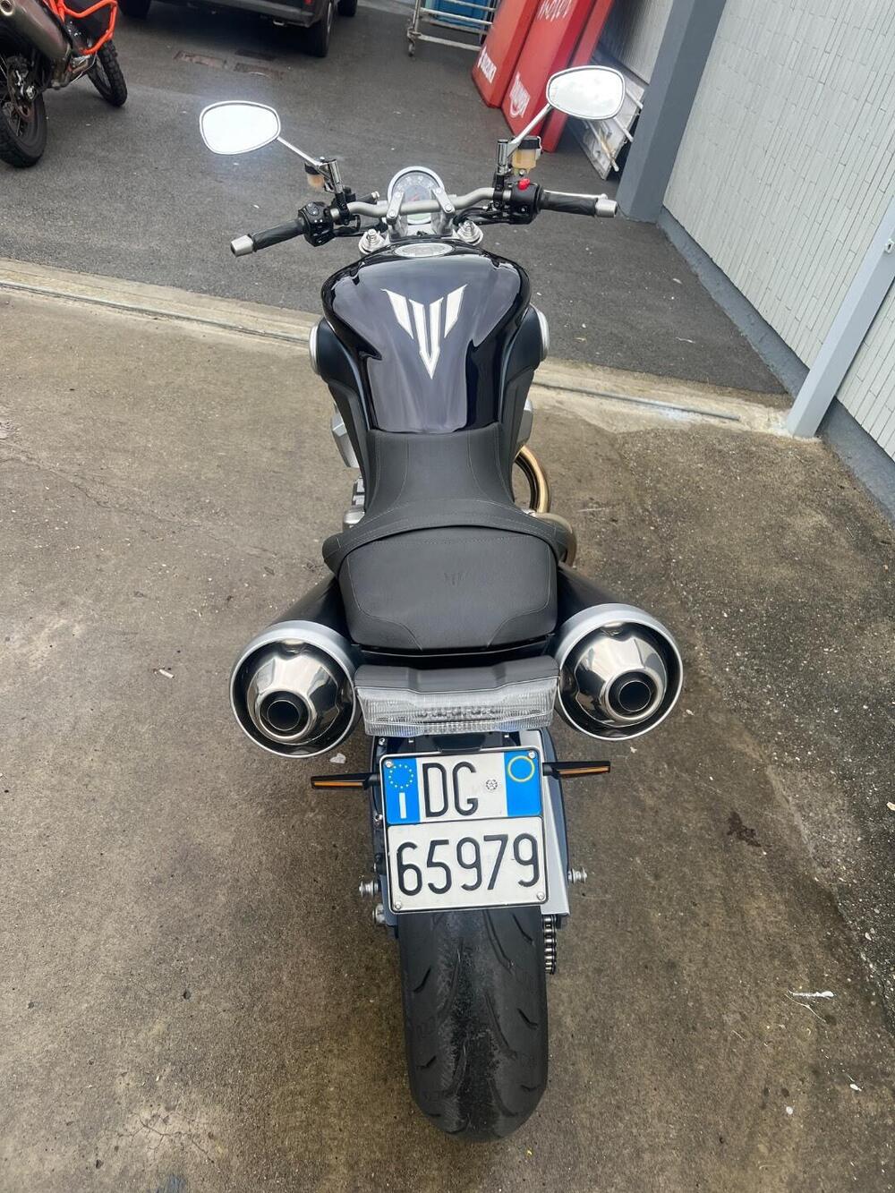 Yamaha MT-01 (2005- 11) (4)