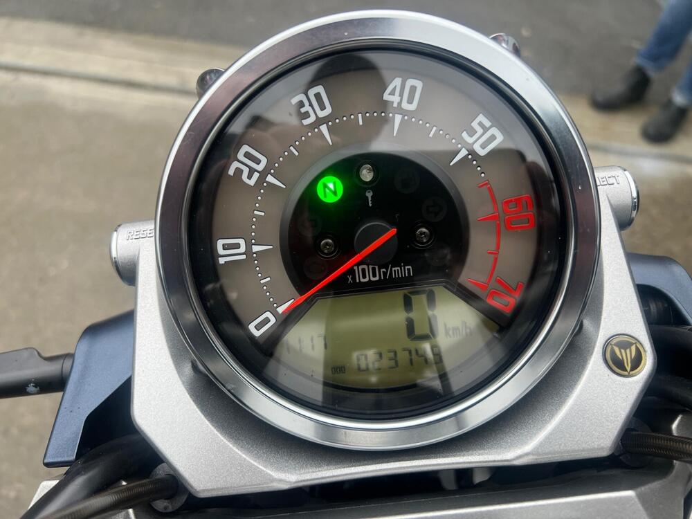 Yamaha MT-01 (2005- 11) (5)