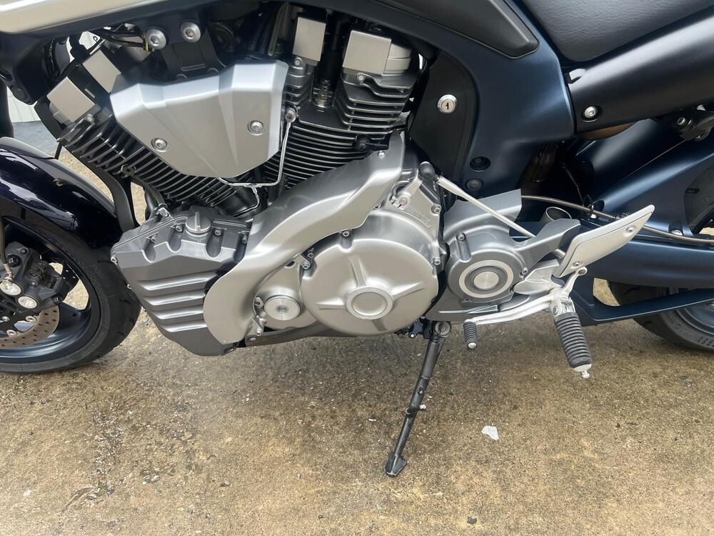 Yamaha MT-01 (2005- 11) (13)