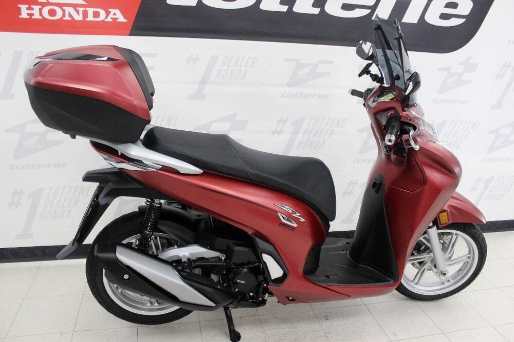 Honda SH 350 (2021 - 24) (2)
