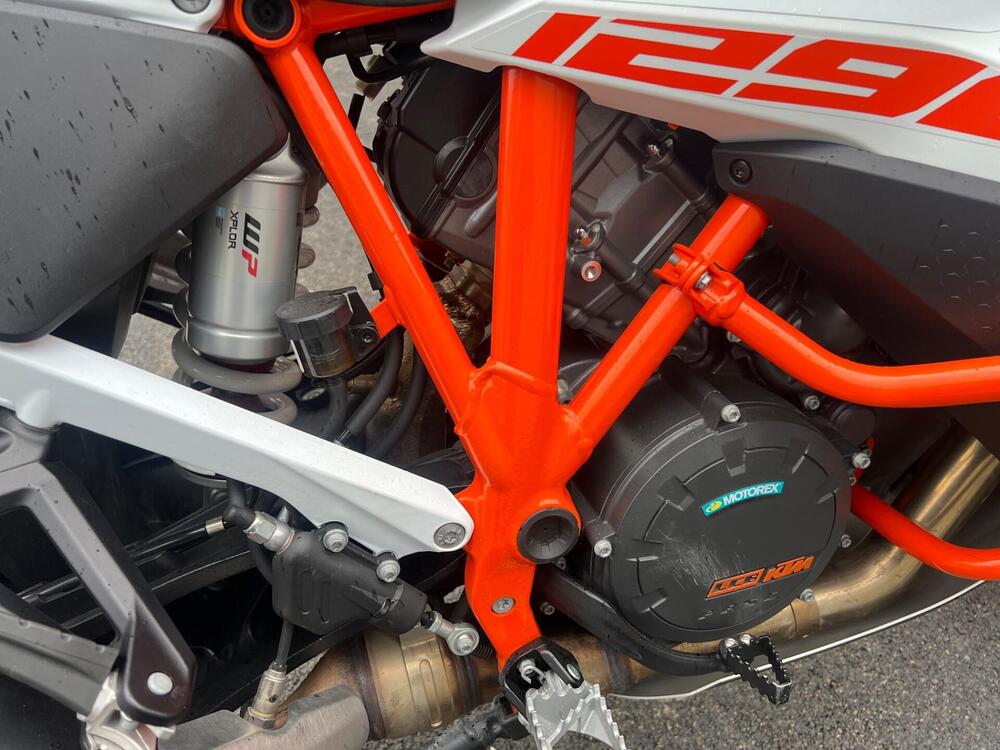 KTM 1290 Super Adventure R (2022 - 25) (15)