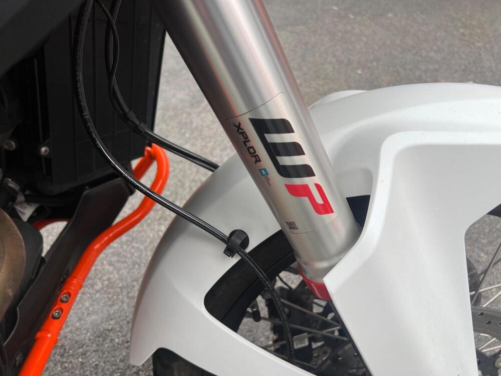 KTM 1290 Super Adventure R (2022 - 25) (16)