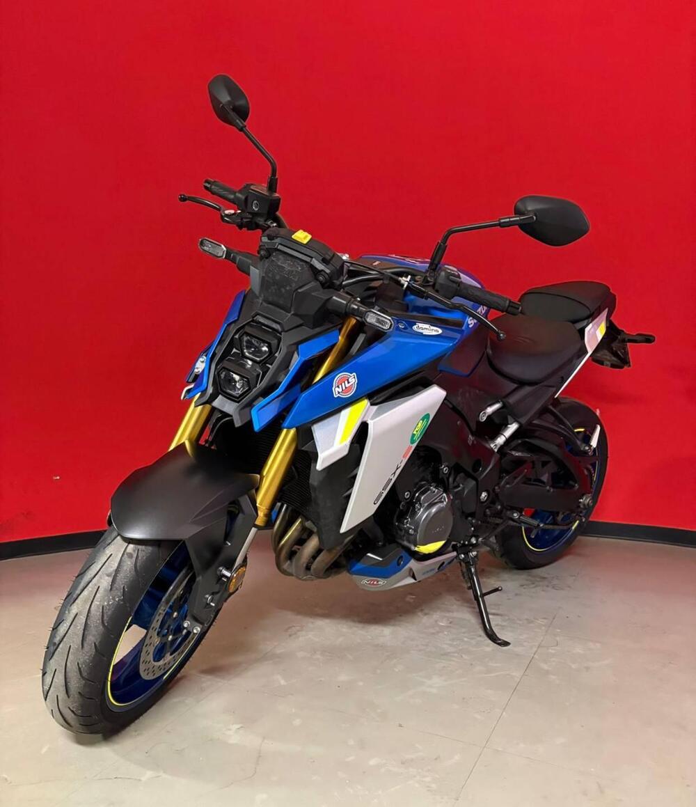 Suzuki GSX-S1000 (2021 - 25) (4)