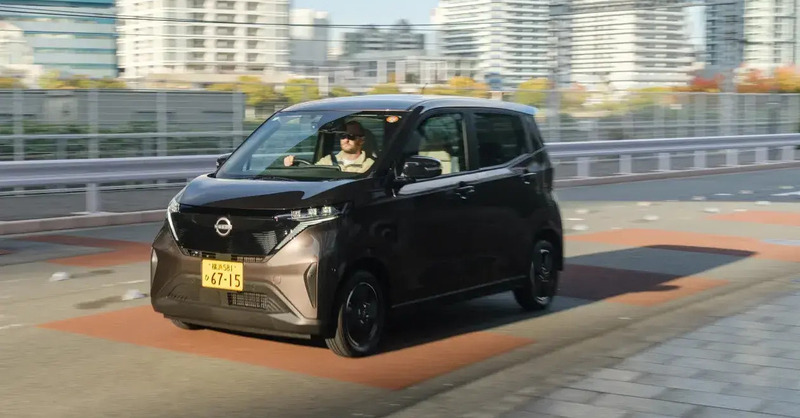 Nissan Sakura 2026: la kei-car elettrica che pu&ograve; rivoluzionare la mobilit&agrave; europea