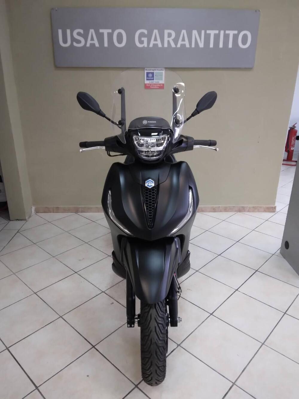 Piaggio Beverly 300 ABS-ASR (2021 - 25) (7)