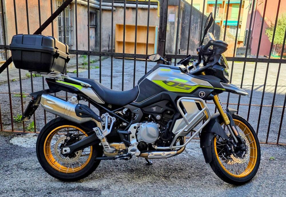 Voge Valico 900DSX (2024 - 25) (2)