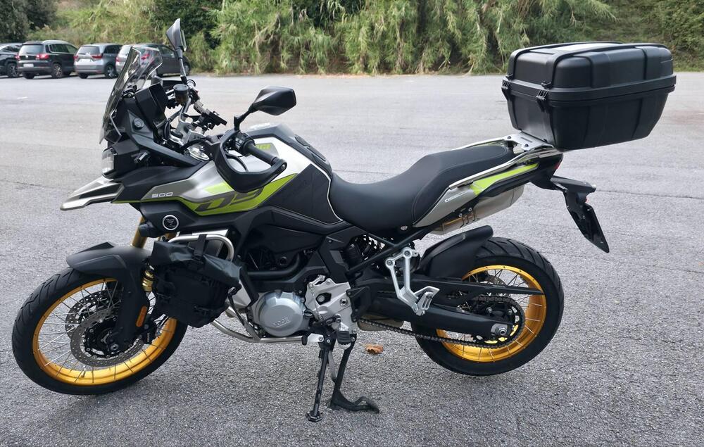 Voge Valico 900DSX (2024 - 25) (9)