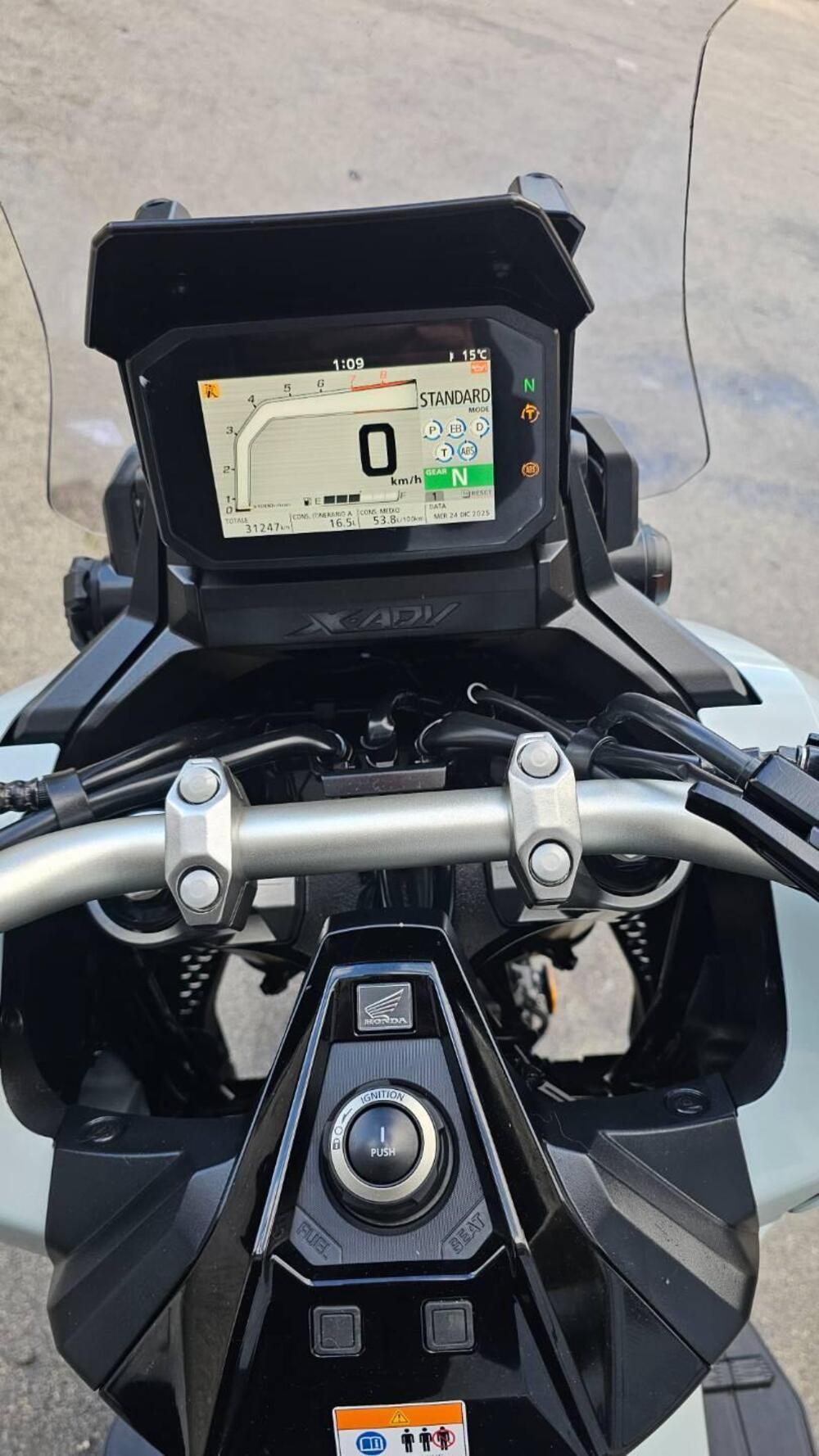 Honda X-ADV 750 DCT (2021 - 24) (3)