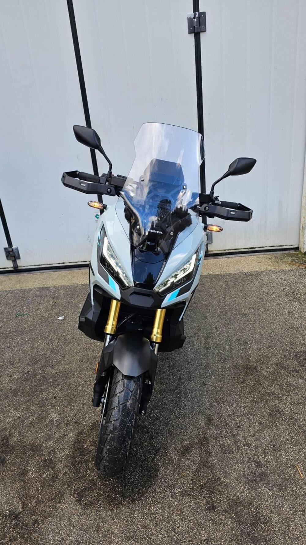 Honda X-ADV 750 DCT (2021 - 24) (4)