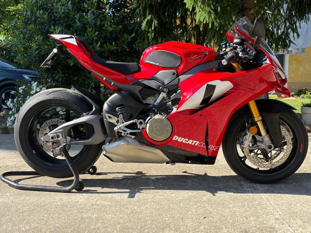 Ducati Panigale V4 S (2025) (2)
