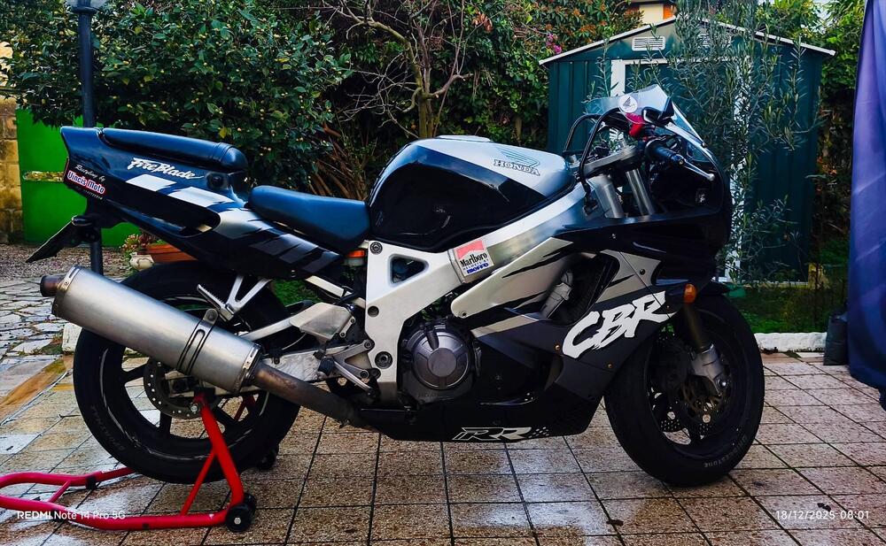 Honda CBR 900 FIREBLADE  (2)