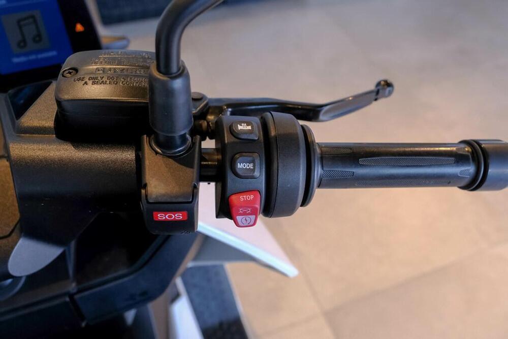 Bmw CE 04 (2021 - 25) (9)