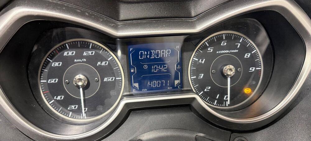 Yamaha X-Max 300 ABS (2017 - 20) (3)