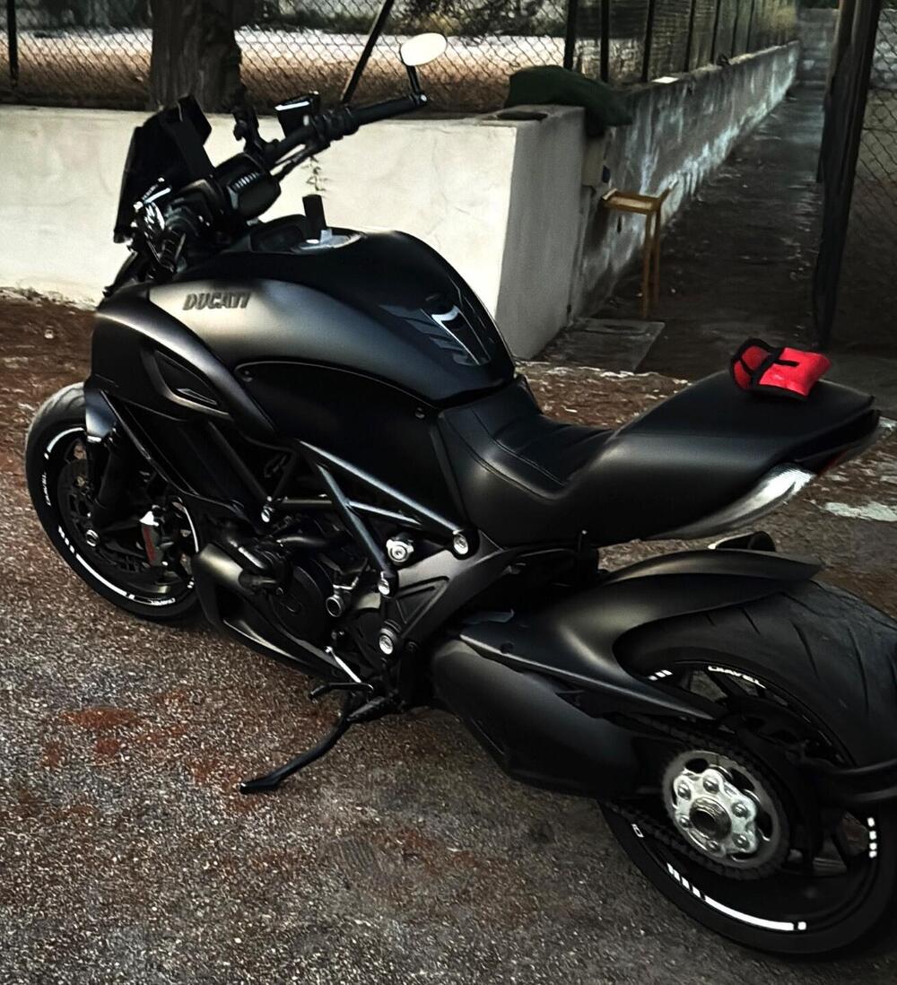 Ducati Diavel 1200 (2014 - 16) (2)