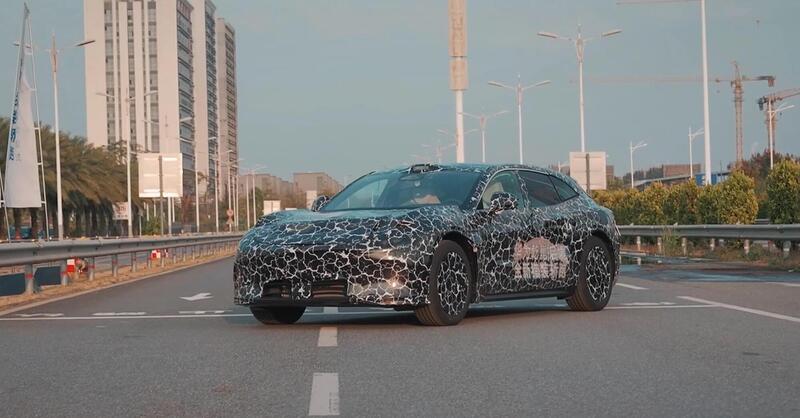 Huawei lancia la sua prima wagon elettrica: tecnologia da 140.000 euro a un terzo del prezzo