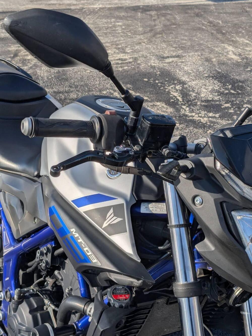 Yamaha MT-03 (2016 - 17) (4)