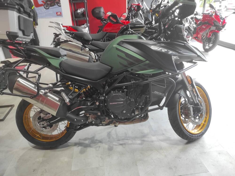 QJ Motor SRT 900 SX (2025) (4)