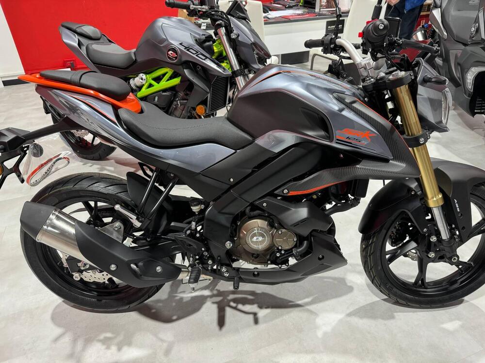 QJ Motor SRK 125 S (2025) (12)