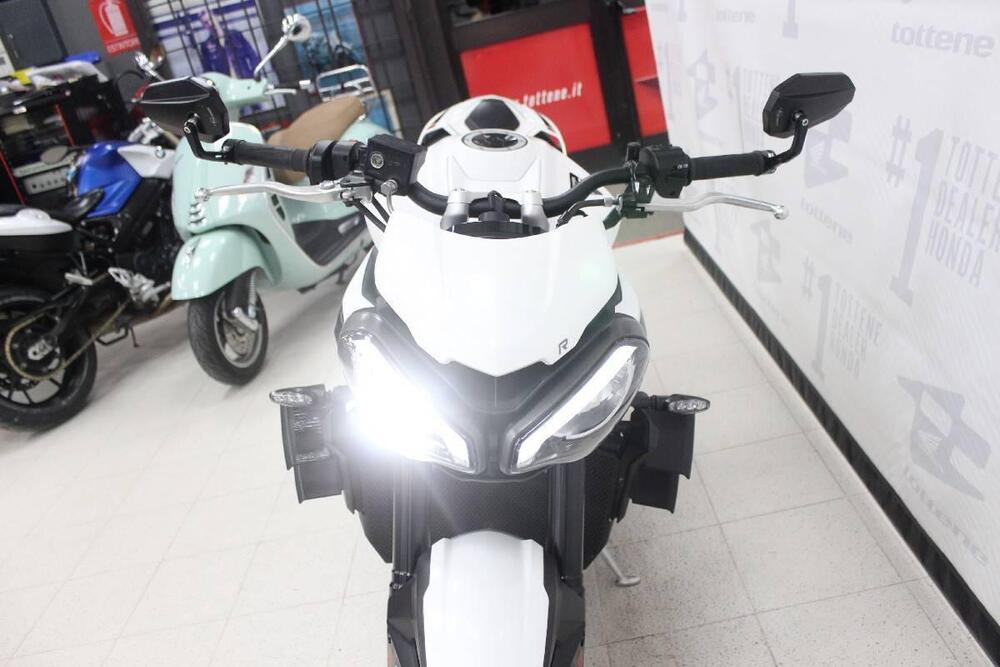 Triumph Street Triple 765 R (2023 - 25) (4)