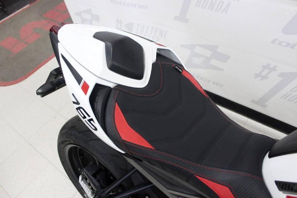 Triumph Street Triple 765 R (2023 - 25) (5)