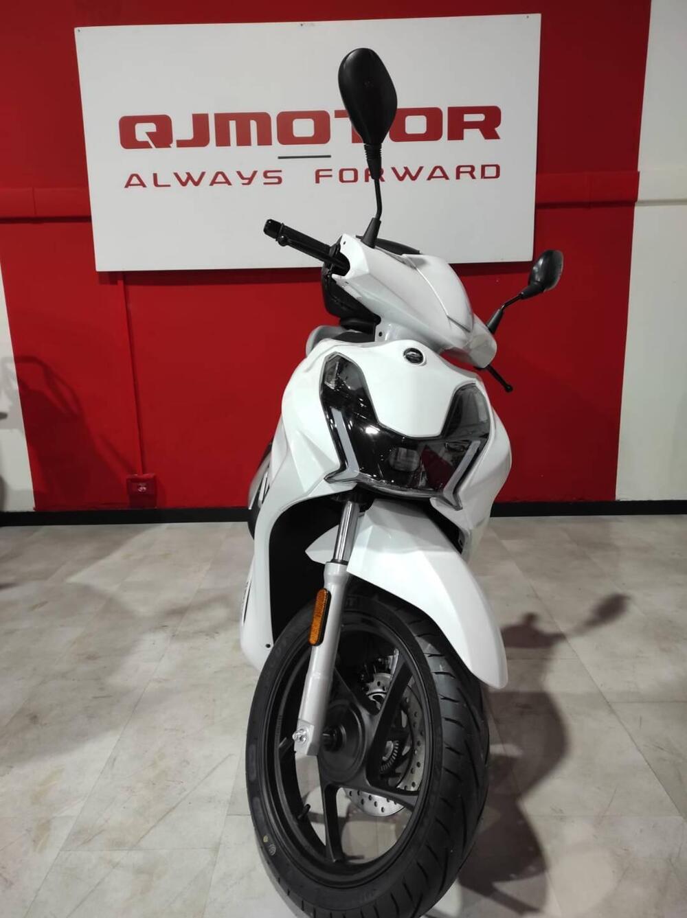 QJ Motor SQ 16 (2025) (3)