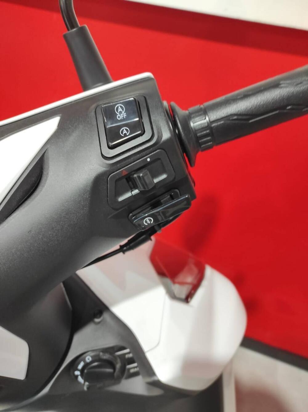 QJ Motor SQ 16 (2025) (6)