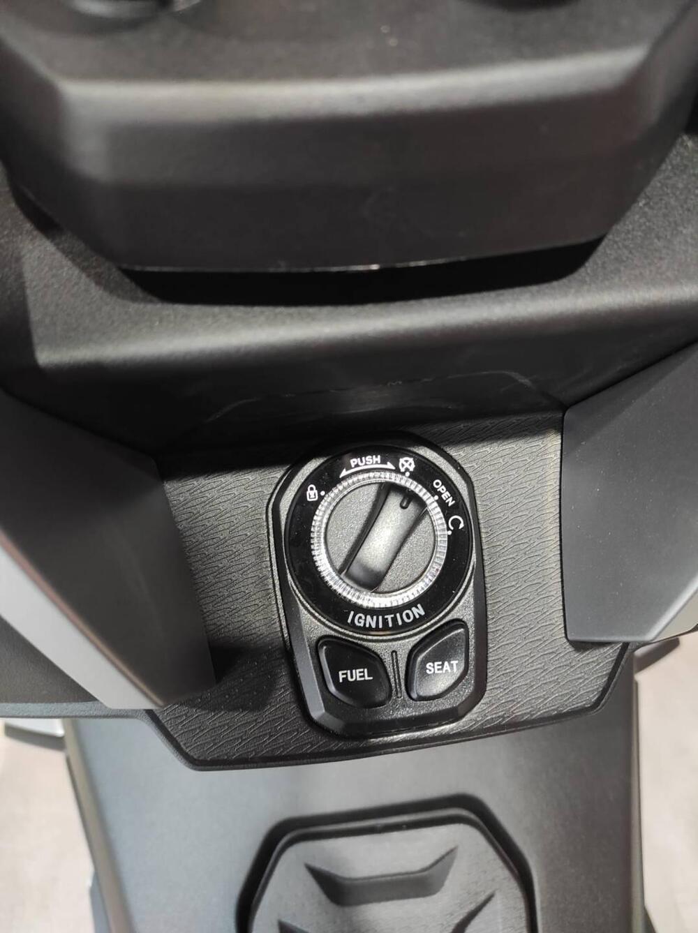 QJ Motor ATR 125 (2025) (7)