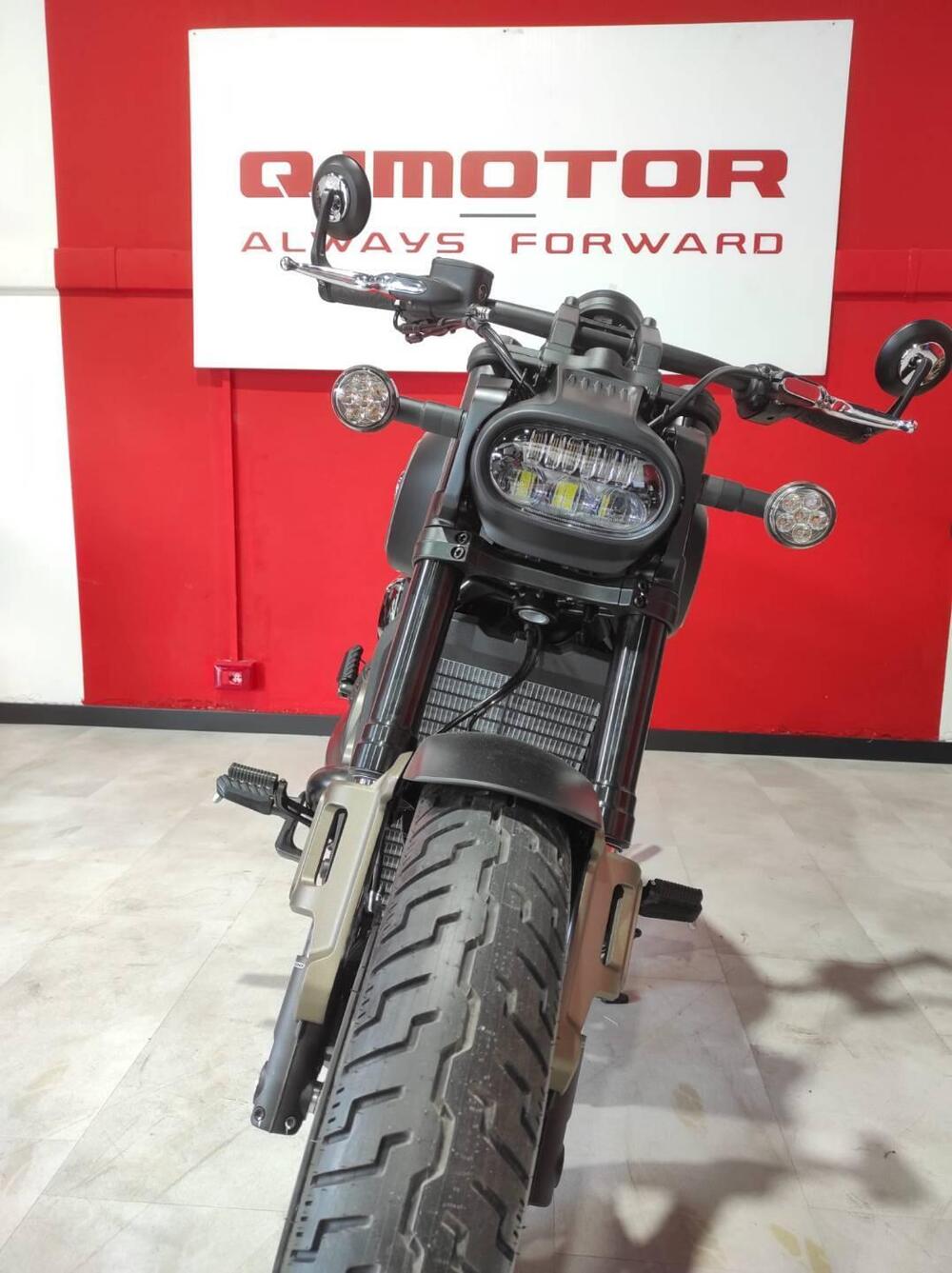 QJ Motor SRV 600 V (2025) (3)