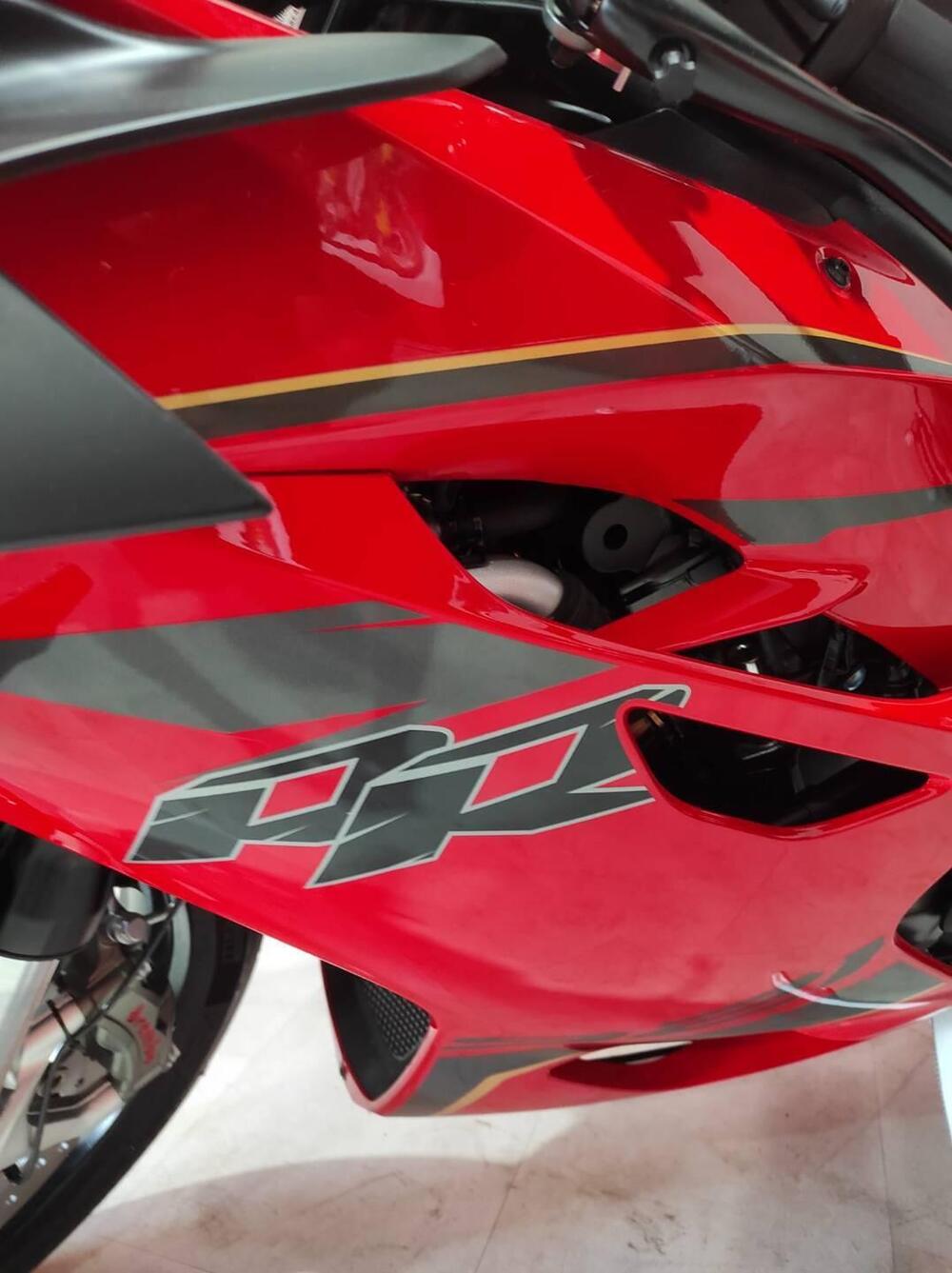 QJ Motor SRK 921 RR (2025) (2)