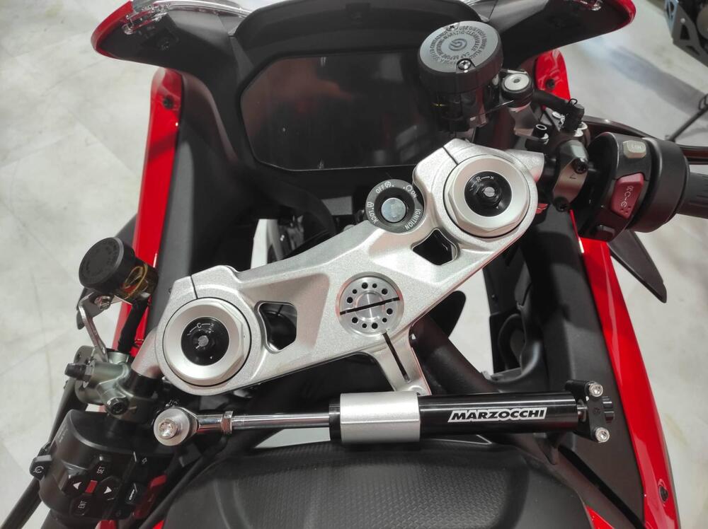 QJ Motor SRK 921 RR (2025) (4)